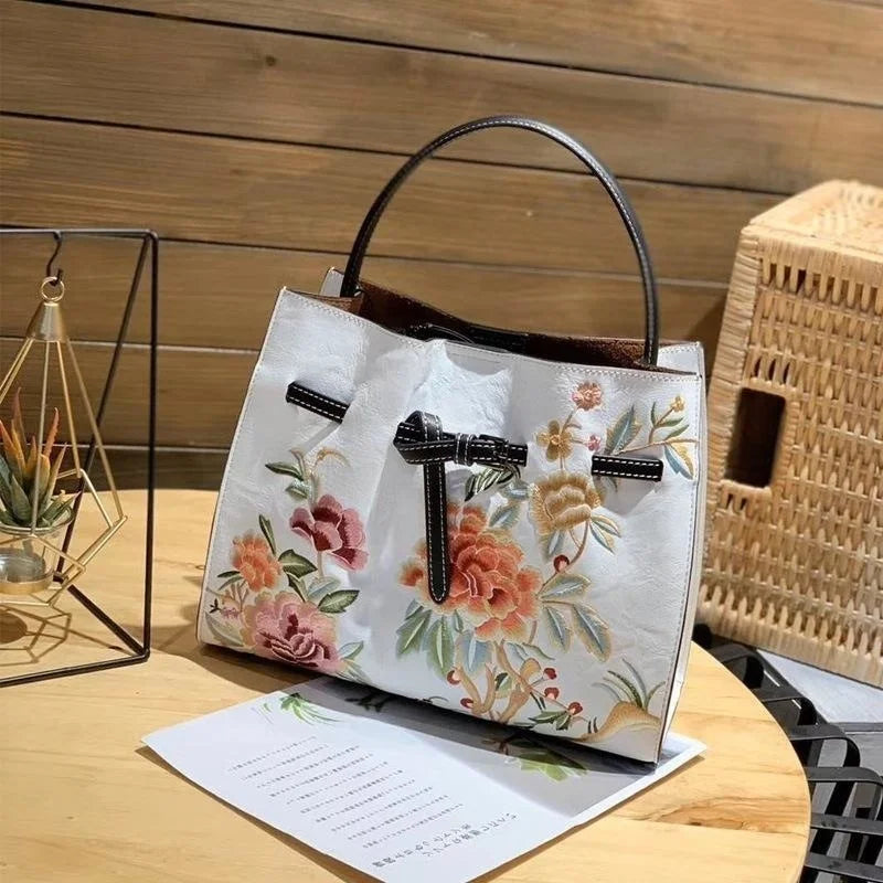 Chinese Style Embroidery Women Shoulder Bag for Ladies Handbags Leather Women'S Luxury Designer Handbag White Big Bags
