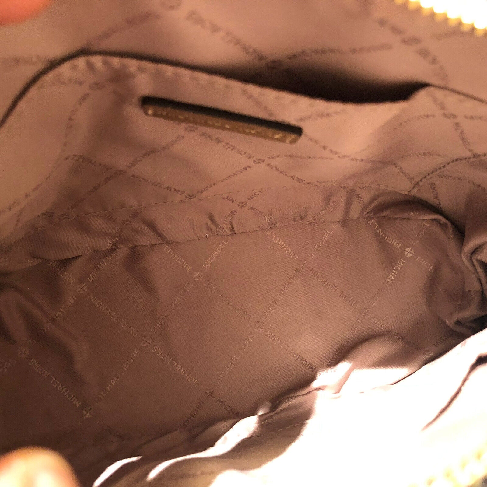 Michael Kors Lady PVC or Leather Crossbody Bag Handbag Messenger Purse Shoulder - Alrickas’ UNIQUE BOUTIQUE