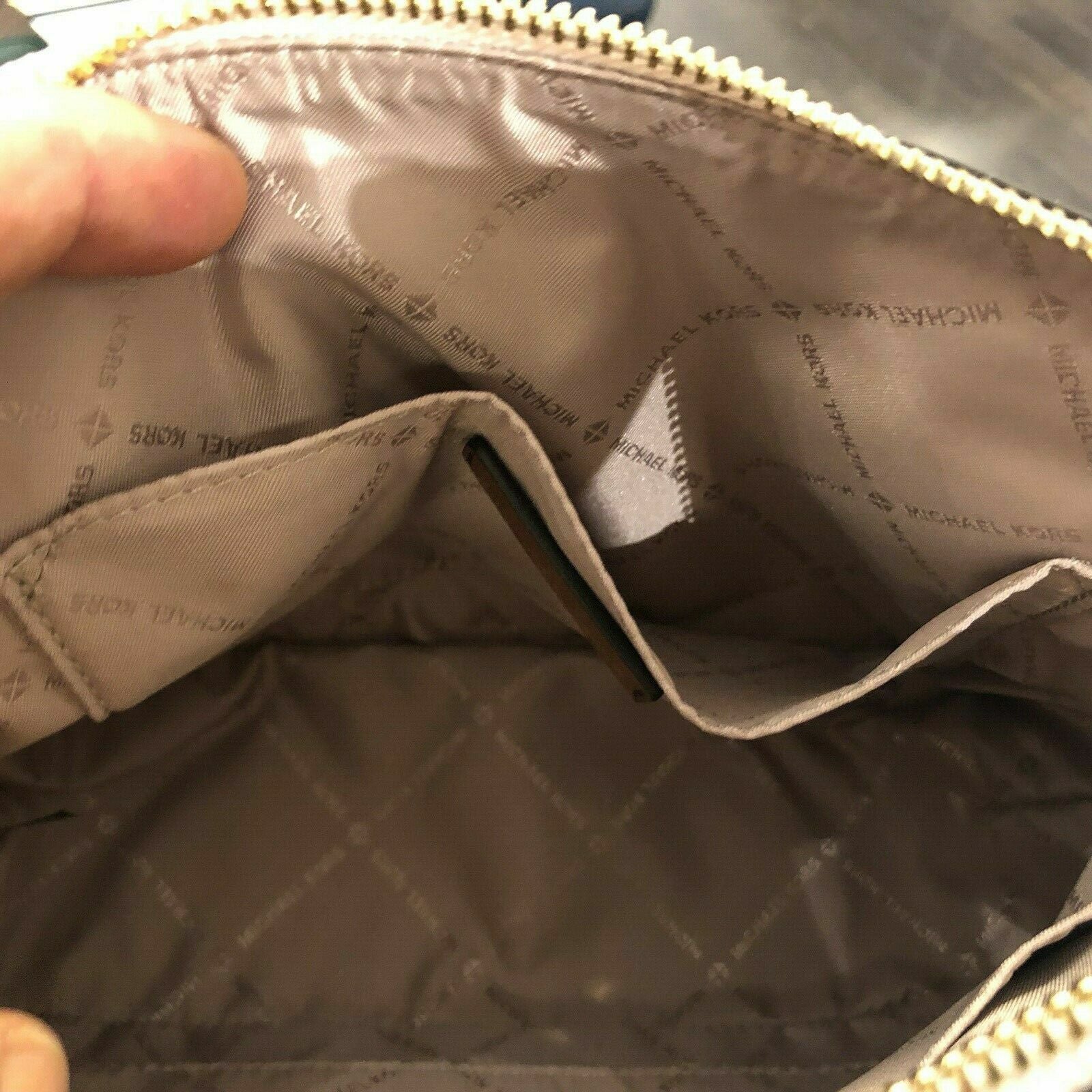 Michael Kors Lady PVC or Leather Crossbody Bag Handbag Messenger Purse Shoulder - Alrickas’ UNIQUE BOUTIQUE