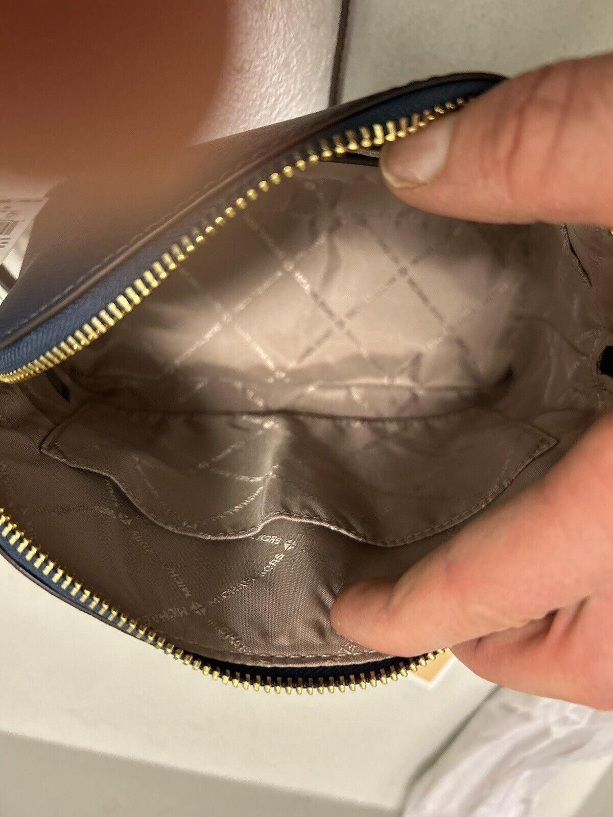 Michael Kors Lady PVC or Leather Crossbody Bag Handbag Messenger Purse Shoulder - Alrickas’ UNIQUE BOUTIQUE