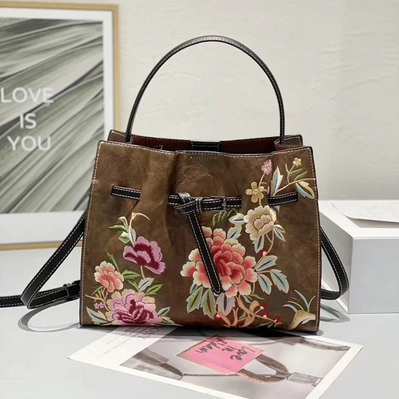 Chinese Style Embroidery Women Shoulder Bag for Ladies Handbags Leather Women'S Luxury Designer Handbag White Big Bags