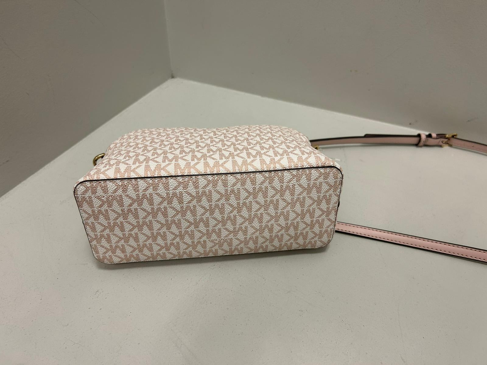 Michael Kors Lady PVC or Leather Crossbody Bag Handbag Messenger Purse Shoulder - Alrickas’ UNIQUE BOUTIQUE