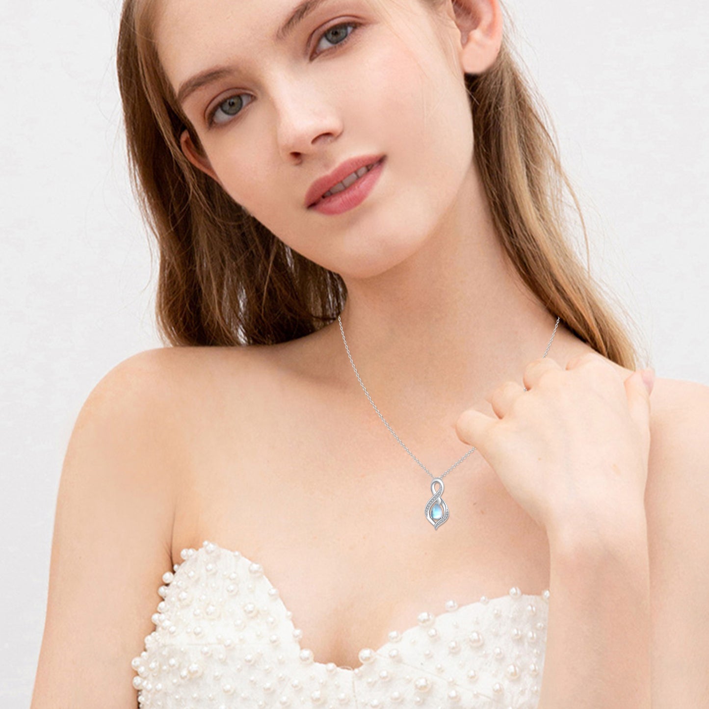 Moonstone Pendant Necklace 925 Sterling Silver Necklaces for Women Mom Daughter Wife 18K White Gold Plated Jewelry Birthday Mother'S Day Gift
