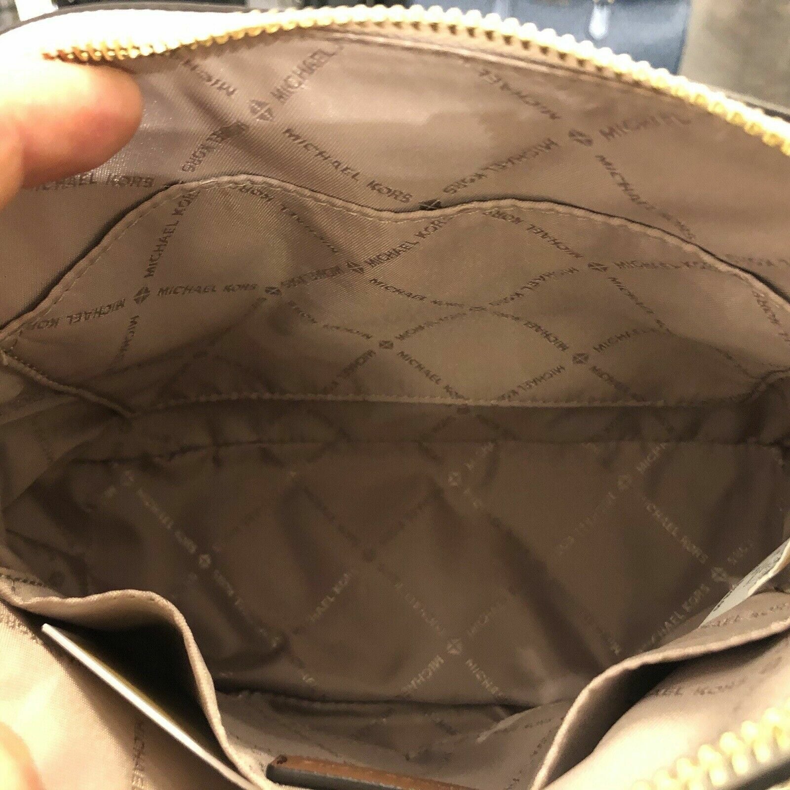 Michael Kors Lady PVC or Leather Crossbody Bag Handbag Messenger Purse Shoulder - Alrickas’ UNIQUE BOUTIQUE