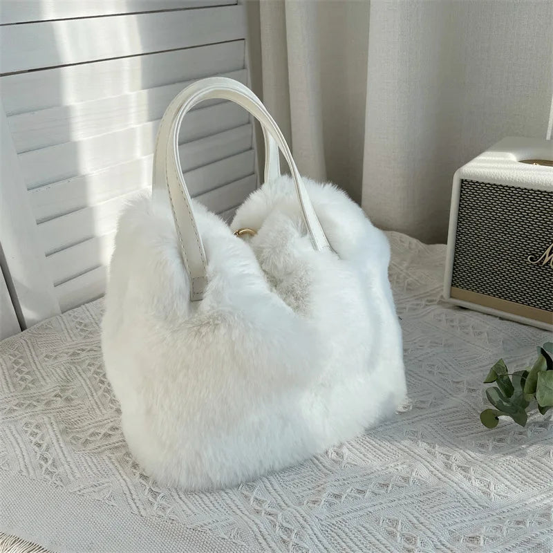 Practical Large-Capacity Bucket Bag Handbag Fashionable Imitation Rabbit Fur Plush Bag Tote Bag 2023 Winter New Designer Bag