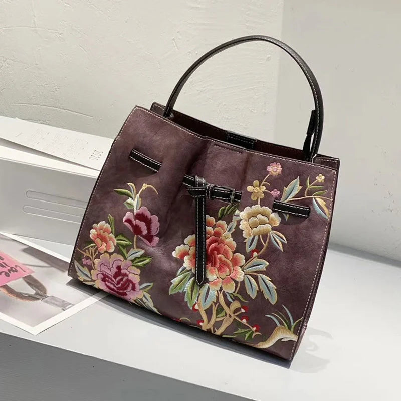 Chinese Style Embroidery Women Shoulder Bag for Ladies Handbags Leather Women'S Luxury Designer Handbag White Big Bags