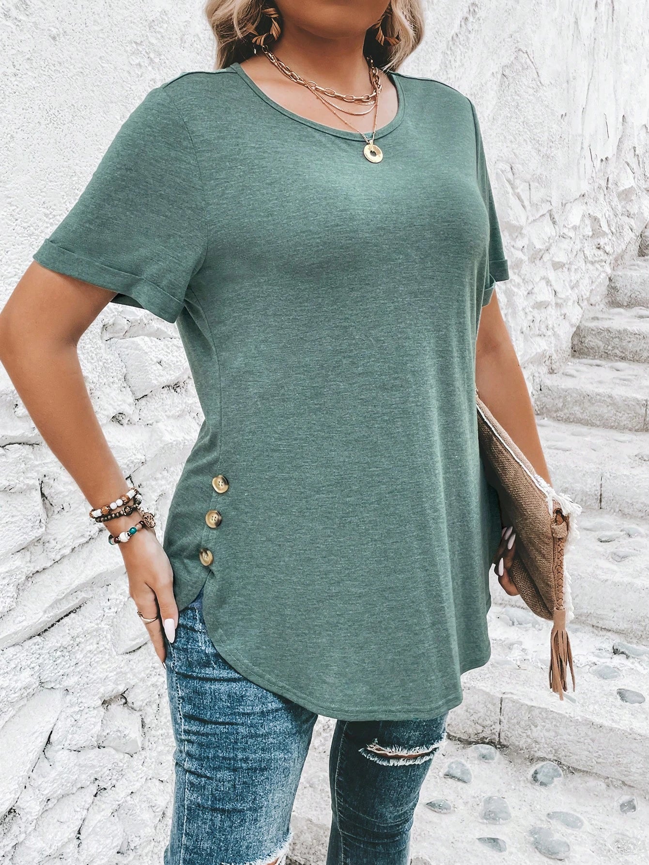 SHEIN LUNE plus Button Detail round Neck Short Sleeve Tee